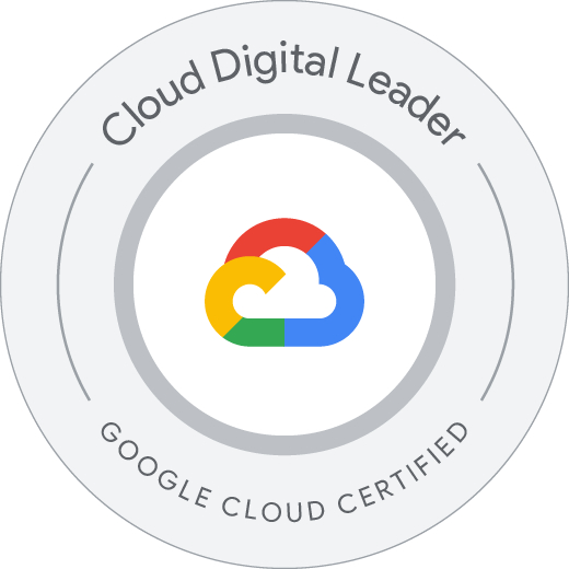 Selo de certificação Google Cloud para o nível “Foundational”, representado por dois círculos em diferentes tons de cinza, interior branco e com o logo da Google Cloud Platform centralizado. Na borda interna é exibida a descrição da certificação, onde se lê “Google Cloud Certified: Cloud Digital Leader”.