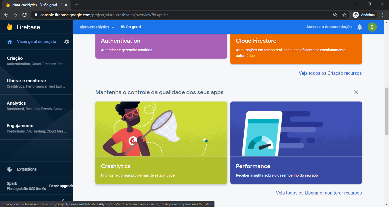 Tela do projeto alura-crashlytics no Firebase exibindo a opção do Crashlytics