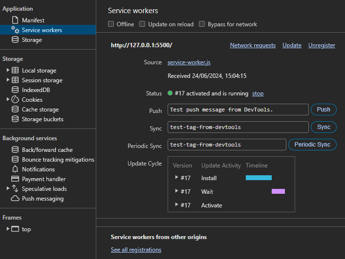 Imagem do Chrome Dev Tools, especificamente da aba de Application > Service workers, mostrando que o service worker foi instalado na aplicação e está ativo. Destaque para a caixa de Ciclo de atualização (Update Cycle) que mostra as etapas do ciclo de vida de um service worker, como a instalação, espera e ativação.