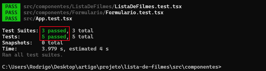 Linha de comando. Três arquivos são testados com cinco testes sendo aprovados.